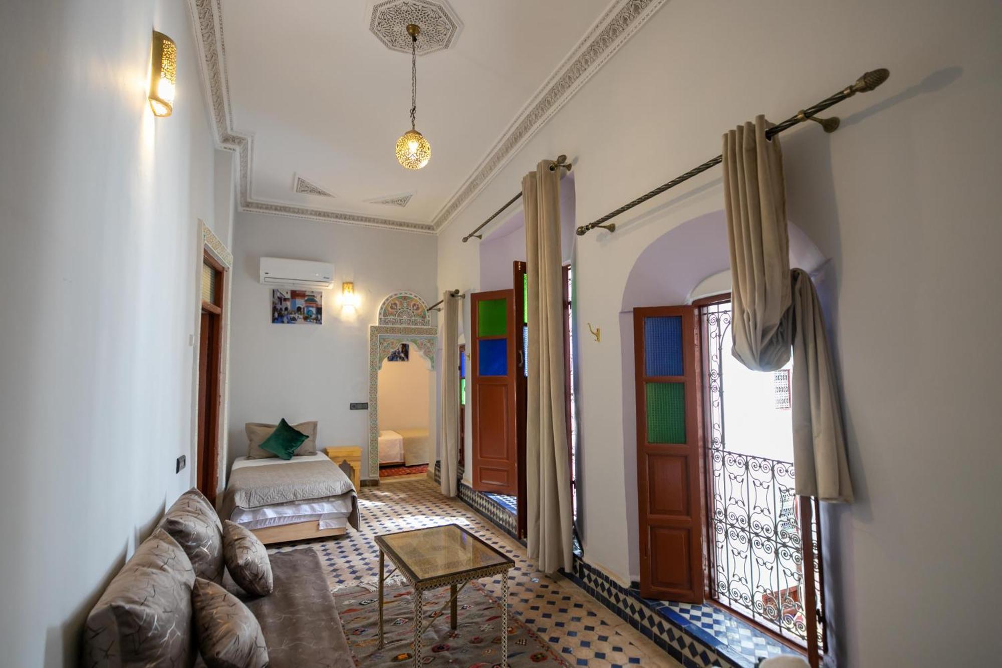 Riad Tarab Фес Экстерьер фото